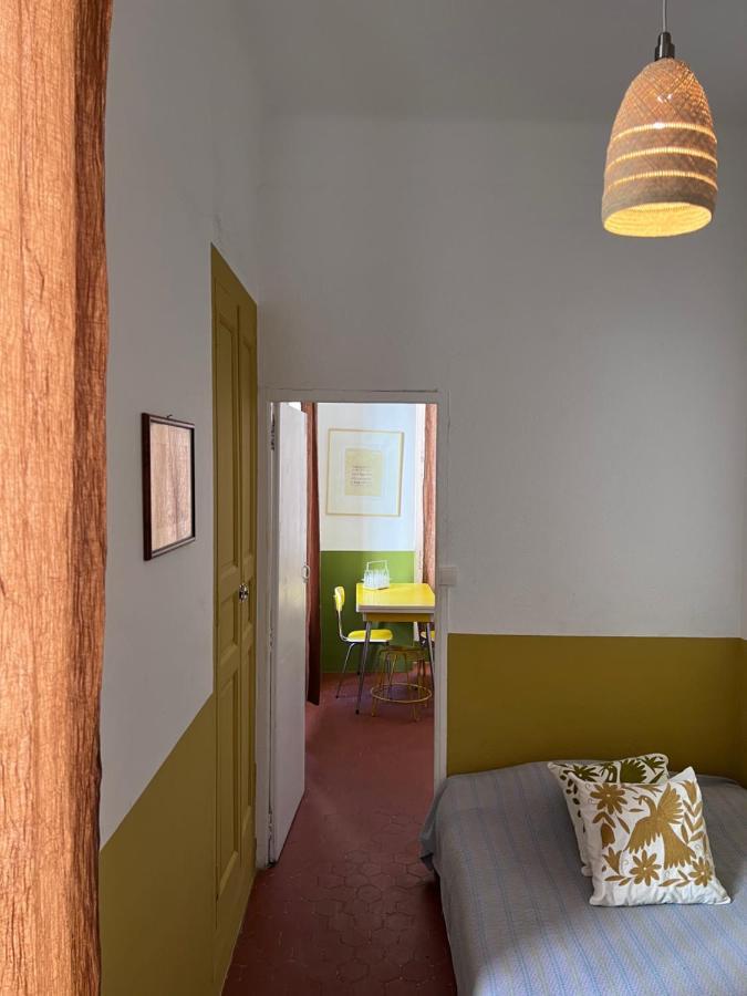 L'Appartement Du Cafe De L'Horloge La Ciotat Exteriör bild