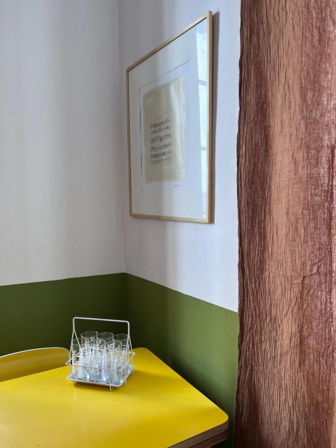L'Appartement Du Cafe De L'Horloge La Ciotat Exteriör bild