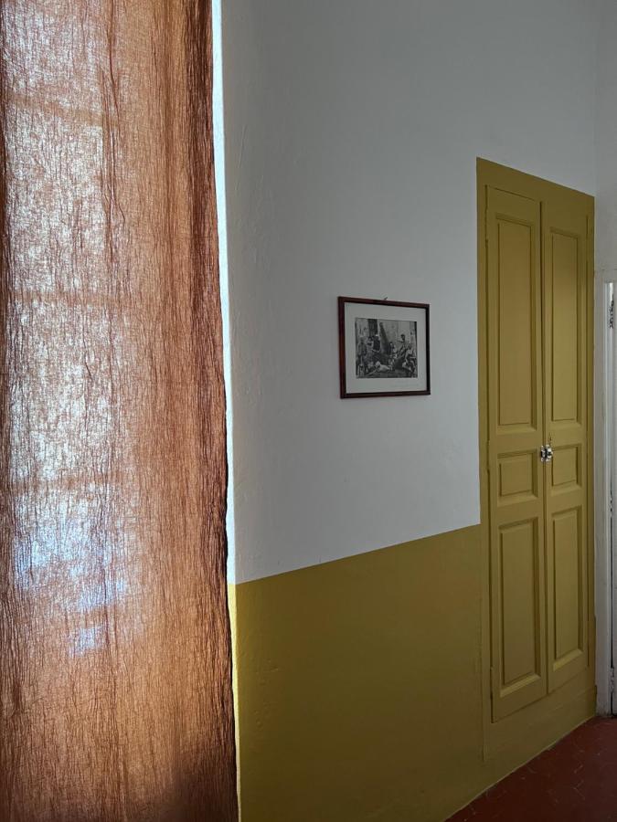 L'Appartement Du Cafe De L'Horloge La Ciotat Exteriör bild
