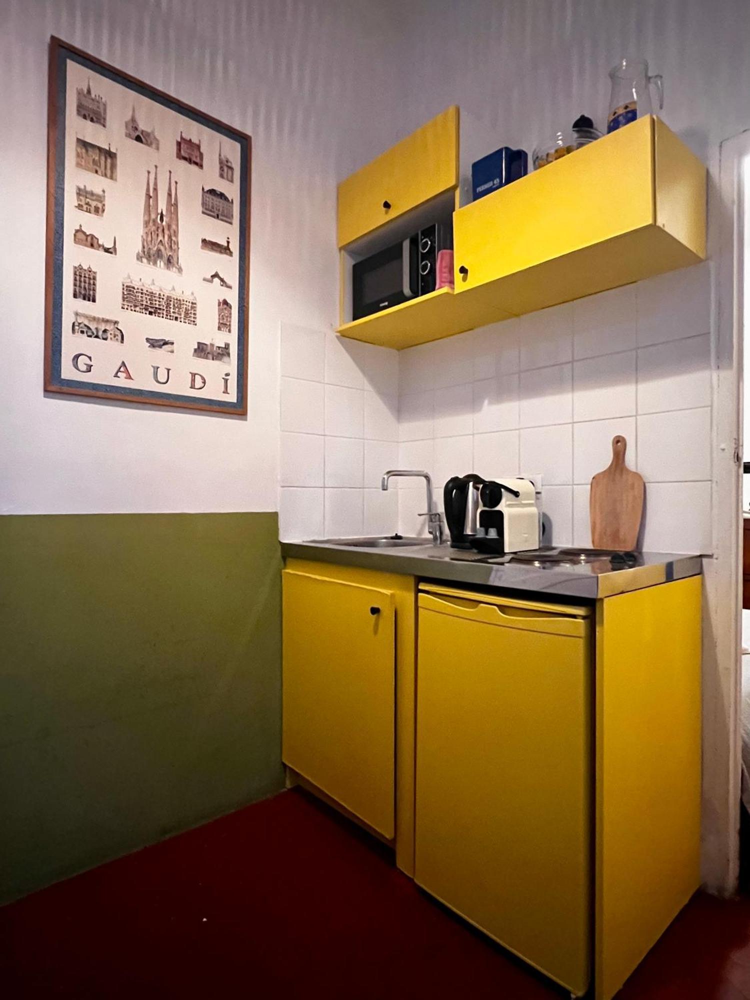 L'Appartement Du Cafe De L'Horloge La Ciotat Exteriör bild